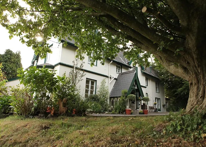Robin Hill House Heritage Guest House
