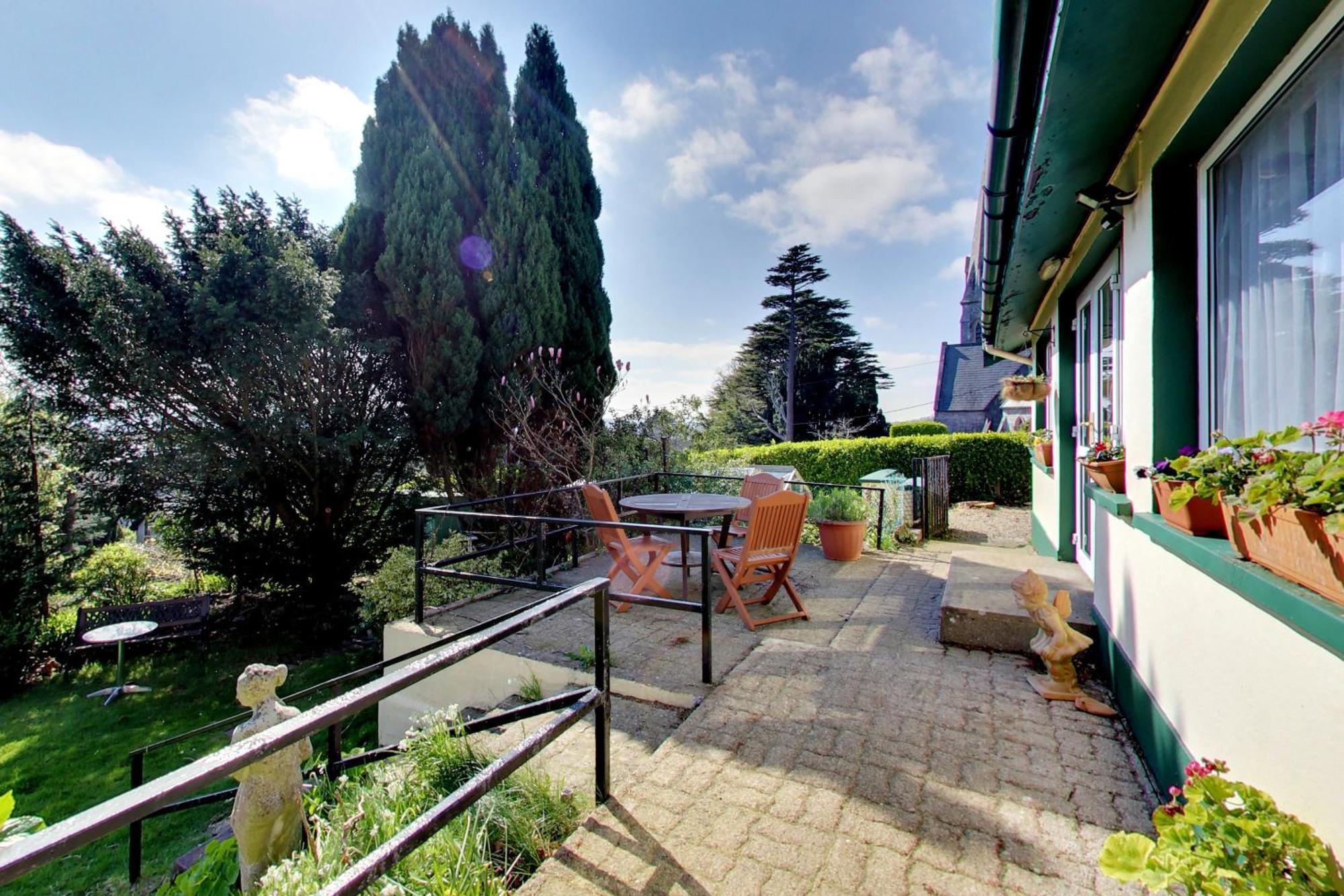 Robin Hill House Heritage Bed & Breakfast 4*