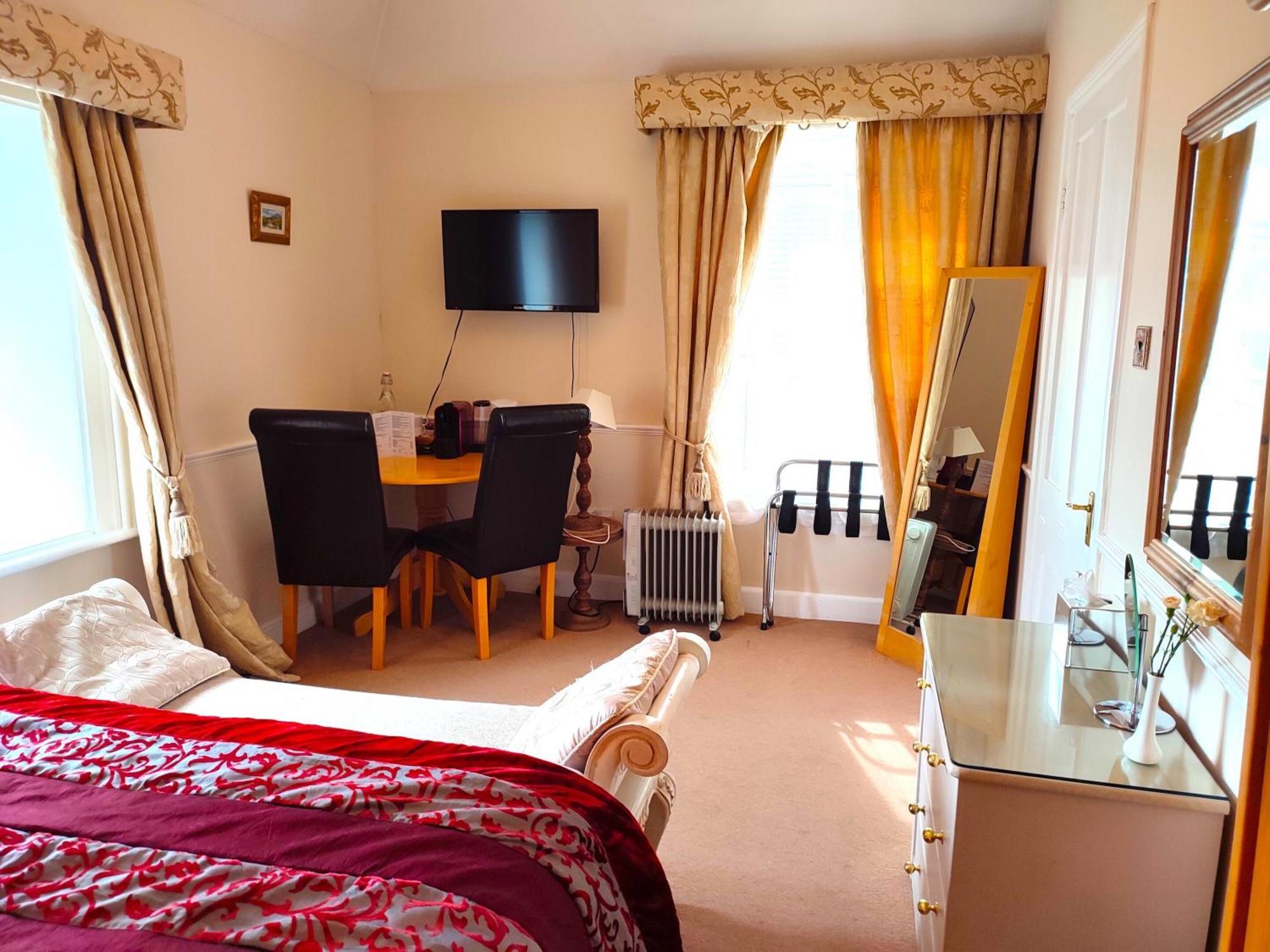 Bed & Breakfast Robin Hill House Heritage An Cóbh