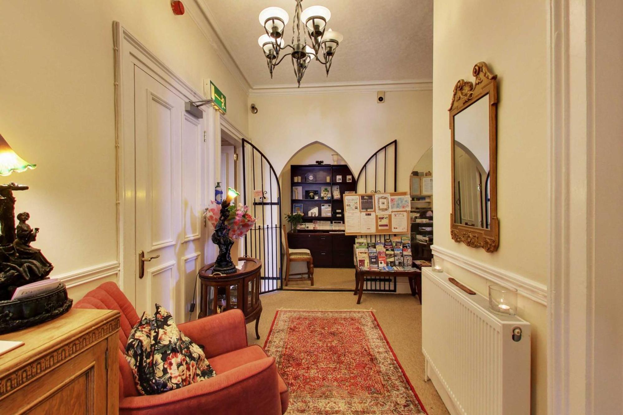 Bed & Breakfast Robin Hill House Heritage 4*